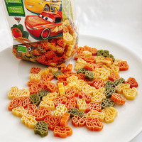 『カーズ』型パスタは子ども向け。しかし有機食品認定かつブロンズ型使用という高スペックだった。