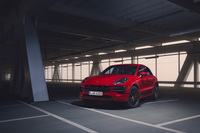 ポルシェがコンパクトSUV「マカン」のスポーティーモデル「GTS」を発表