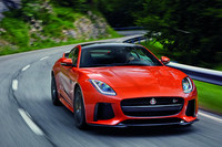 「ジャガーFタイプ」に最強モデル「SVR」登場