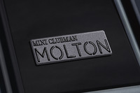 ファッションブランドとコラボした「MINIクラブマン」の限定車発売の画像