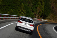 BMW X1 xDrive25i xライン（4WD/8AT）【試乗記】の画像