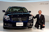 「私の最初のクルマはカローラだった。思い入れがあるクルマだ。」と語った、トヨタ自動車の渡辺捷昭社長。