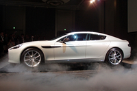 「アストン・マーティン ラピードS」日本上陸の画像