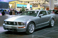 新型「マスタング」