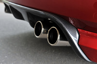 エキゾーストサウンドには独自の迫力あるチューニングが施されている。
