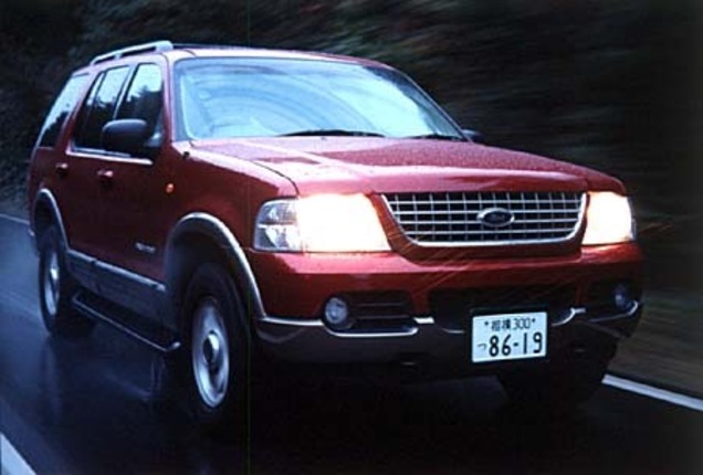 【スペック】全長×全幅×全高＝4825×1880×1805mm/ホイールベース＝2890mm/車重＝2070kg/駆動方式＝4WD/4.6リッターV8SOHC32バルブ（242ps/4750rpm、39.0kgm/4000rpm）/車両本体価格＝452.0万円（テスト車＝452万円）