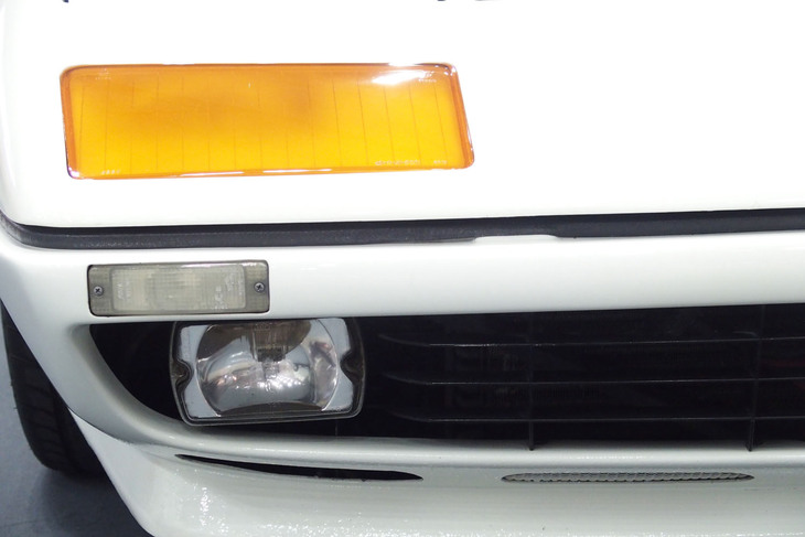 フェラーリ512 BBi（1981年）／Lusso Cars