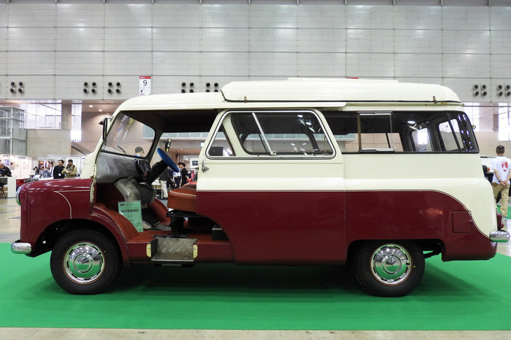 ベッドフォードCAドーモビル（1961年）／Classic Camper Japan by RANGERS