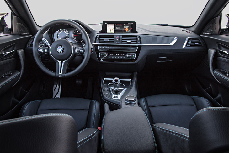 BMW M2コンペティション（インテリア）