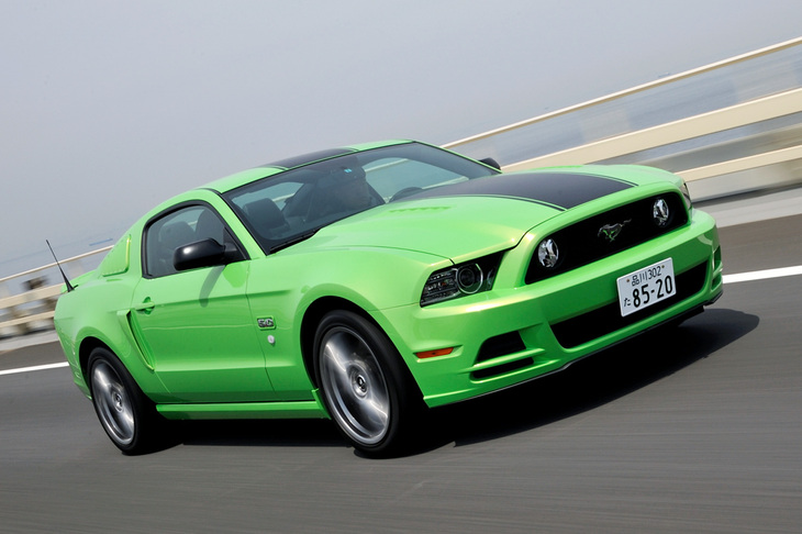 webCGでも取材したことのある「フォード・マスタング V8 GTパフォーマンスパッケージ」。そのスバラしさはジャーナリスト佐野弘宗氏のお墨付き。（写真：向後一宏）