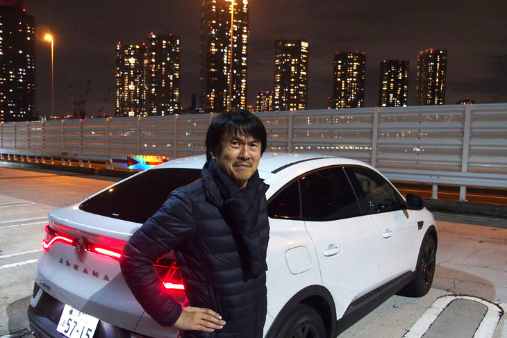 1.3リッターエンジンとは思えないキビキビした走りに驚いた。さらに接地感や直進安定性の良さも、いかにも古き良き欧州車的な雰囲気でカーマニアを魅了する。