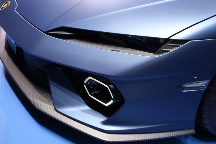 ランボルギーニ・テメラリオ（フロントまわり）