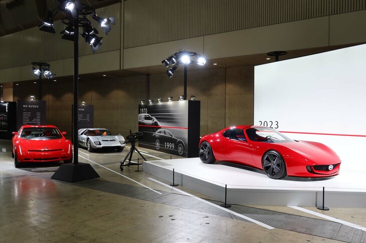 マツダブースの様子。