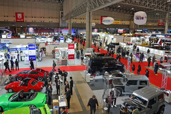 東京オートサロン2020の会場の様子。