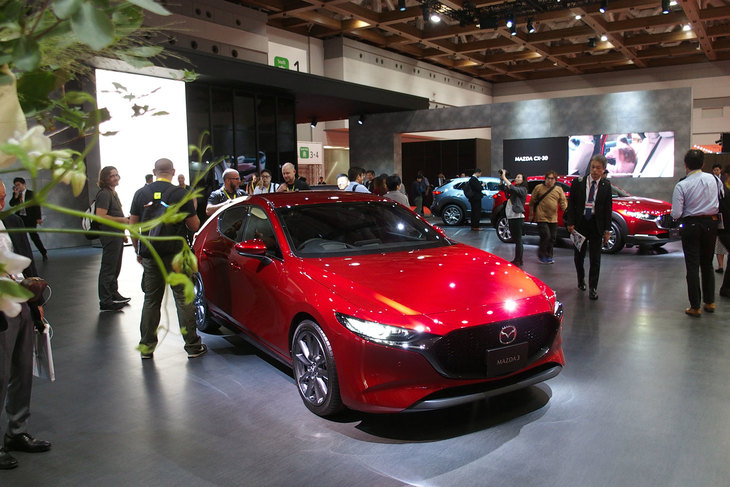 マツダブースの様子。