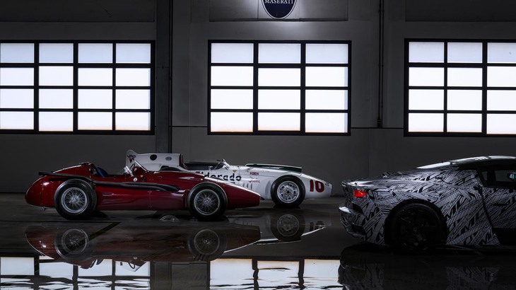同じく、写真左から順に「マセラティF250」、「マセラティ・エルドラド」、そして「マセラティMC20」。
