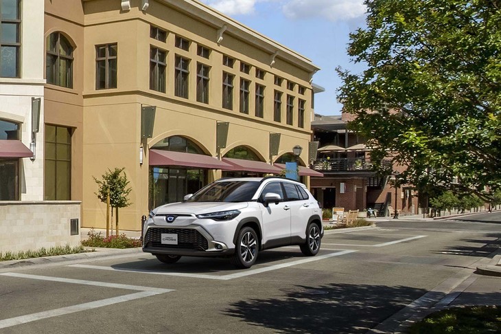 トヨタ・カローラ クロス