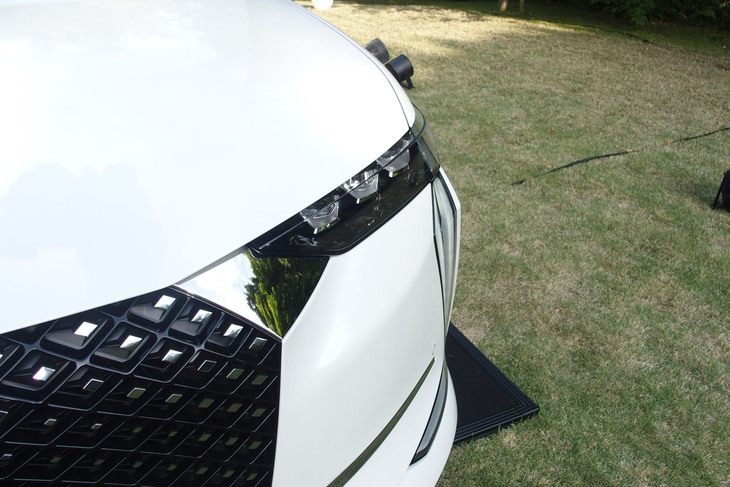 DS 4リヴォリPureTech（ヘッドランプ）