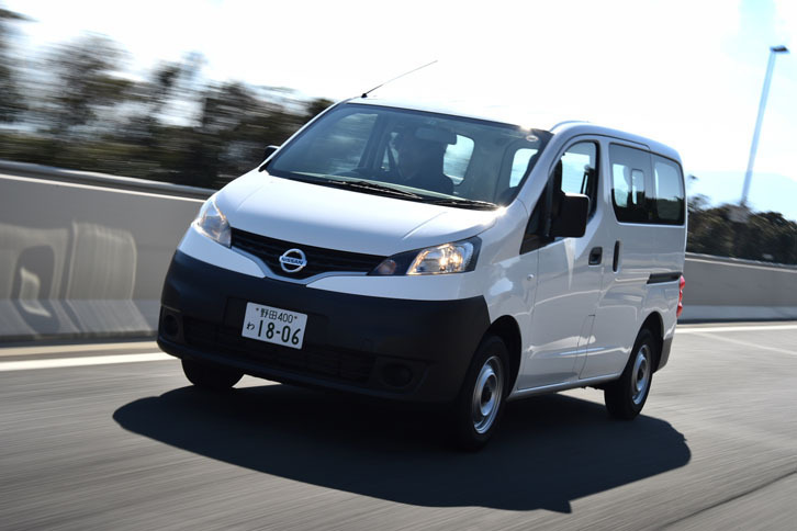 「NV200バネット」。1.6リッター直4ガソリンエンジンを搭載。