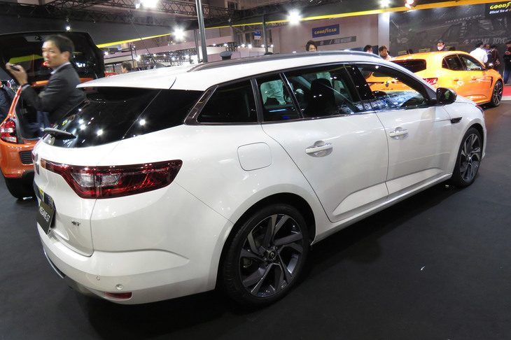 ルノー・メガーヌ スポーツツアラーGT