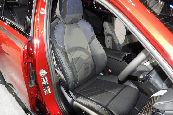 BMW i5ツーリングM60 xDrive（Mパフォーマンスパーツ装着車）