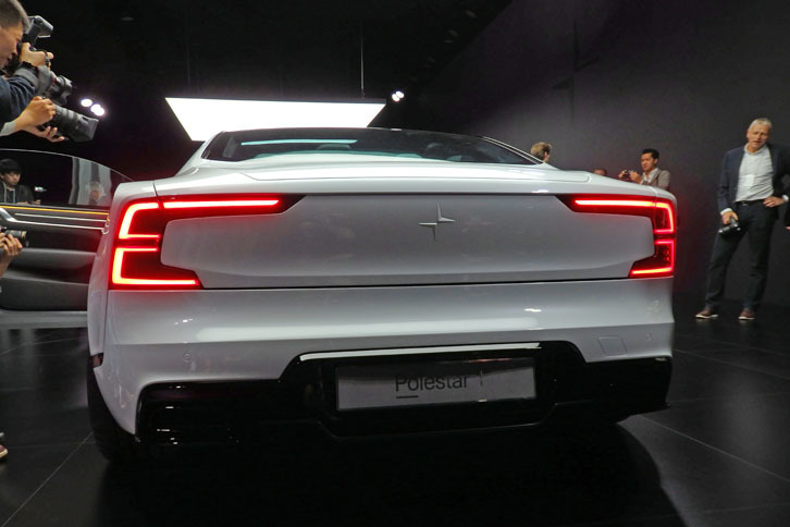 ポールスター1（エクステリア）