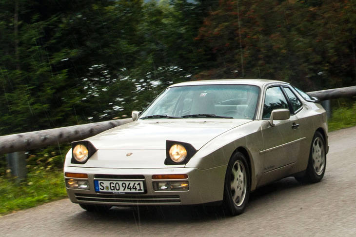 80年代末期、筆者が神とあがめていた「ポルシェ944ターボ」。