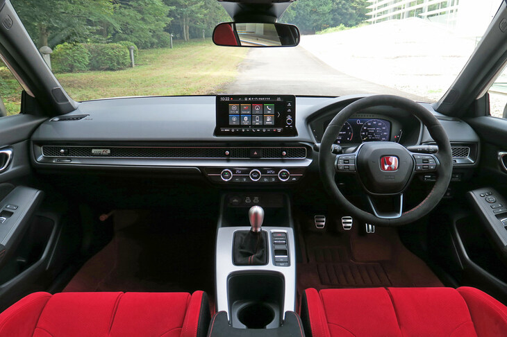 ホンダ・シビック タイプR（インストゥルメントパネルまわり）