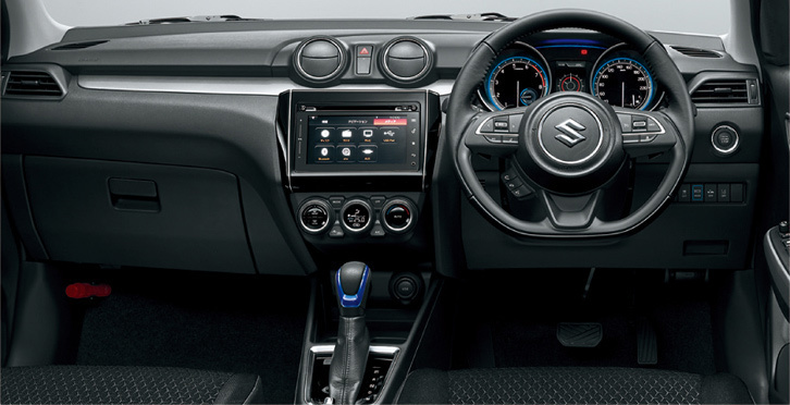 「ハイブリッドSL」のインストゥルメントパネルまわり。