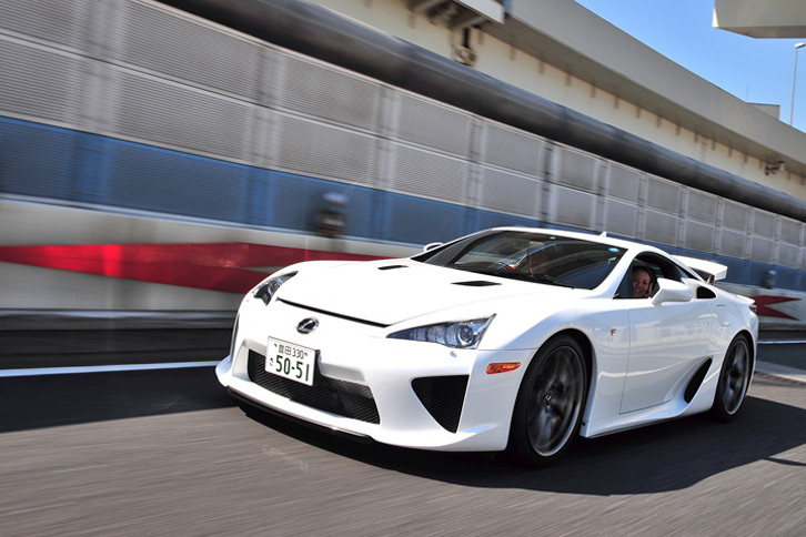 「レクサスLFA」（写真＝池之平昌信）