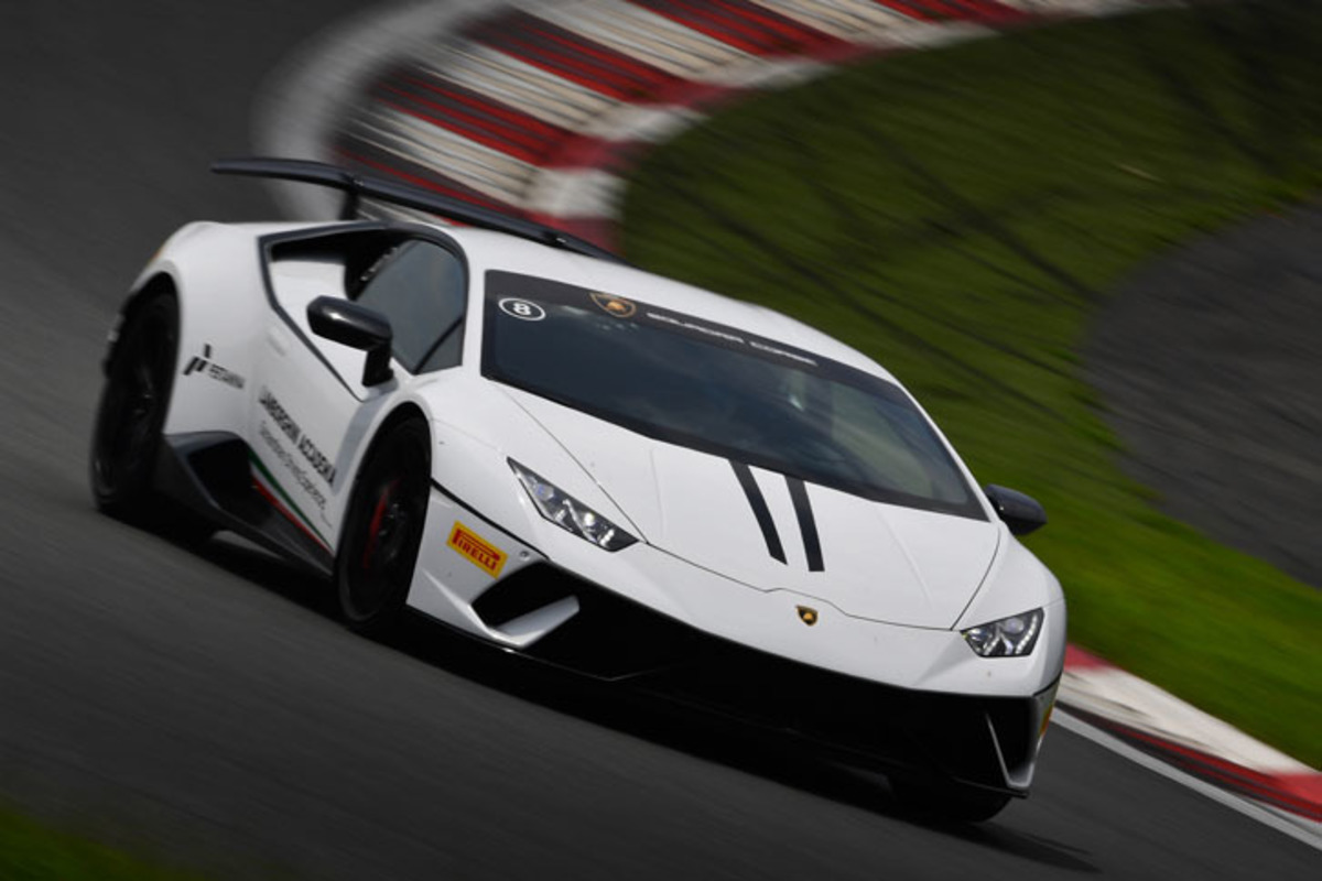 ランボルギーニ・ウラカン ペルフォルマンテ（4WD/7AT）【試乗記