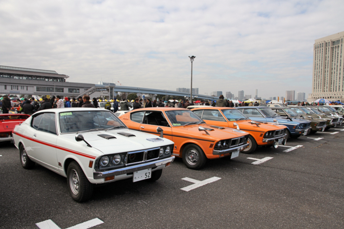 JCCAクラシックカーフェスティバル ニューイヤーミーティング」の会場