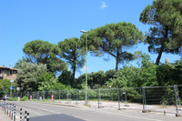 先日同じ場所に行くと、設備は取り壊され、柵で封鎖されていた。2018年6月撮影。