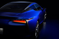 レクサスの国内累計販売50万台を記念した、特別な「LC」発売の画像