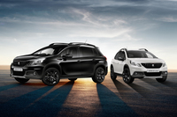 「プジョー2008 GTライン ブラック＆ホワイトエディション」