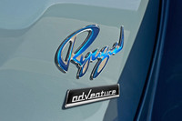 リアに貼られるエンブレム。