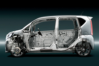 新骨格構造「Dモノコック」のイメージ図。形状の最適化や樹脂パネルの採用とあわせ、ボディー単体で20kgの軽量化を実現したという。