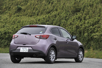 マツダ・デミオ13S Lパッケージ（6AT）