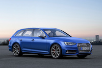 「アウディS4アバント」