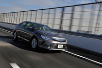 トヨタ・カムリ ハイブリッド“レザーパッケージ”（FF/CVT）【試乗記】の画像