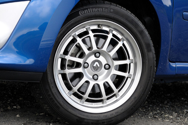 F1 ルノー ホイールテーブル F1 ルノー ホイールテーブル KN企画 ライブDIO-ZX ［AF35］ 鍛造アルミ