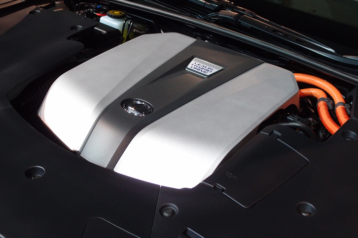 LS500hのパワーユニット