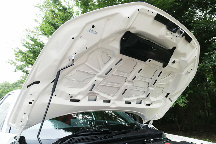 ホンダ・シビック タイプR（ボンネット裏面）