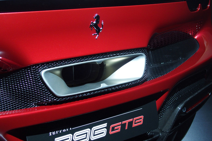 フェラーリ296GTB（エキゾーストパイプ）