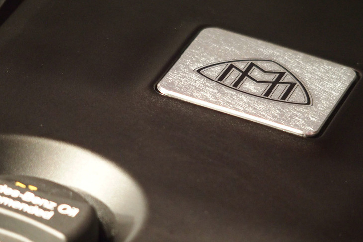 メルセデス・マイバッハGLS（エンブレム）