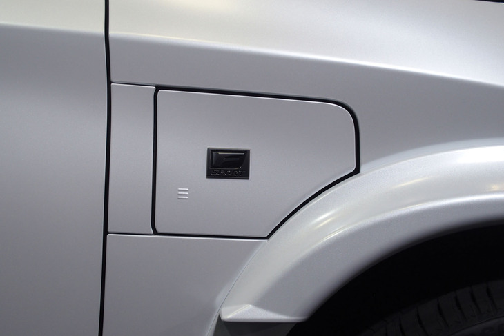 レクサスRZ450e“Fスポーツ パフォーマンス”