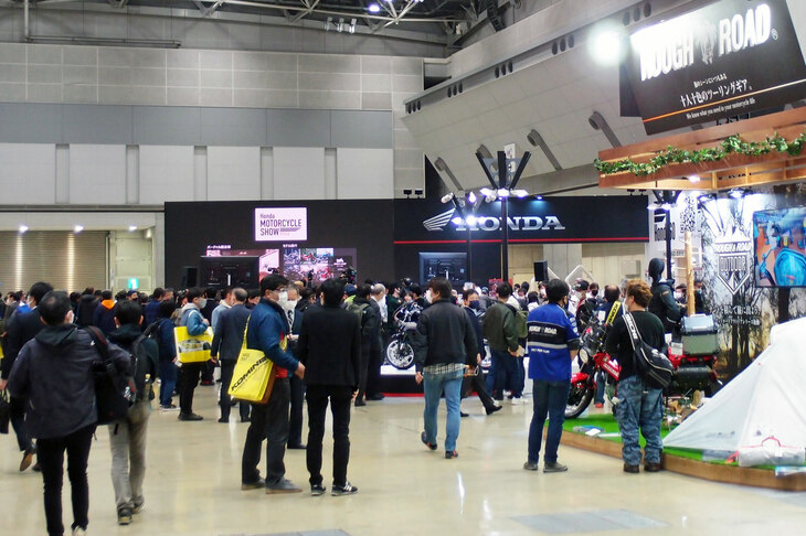 第49回 東京モーターサイクルショーの会場の様子。