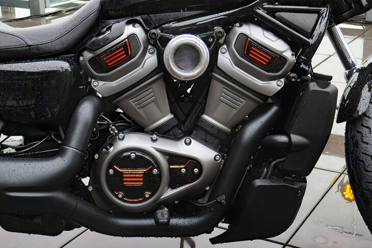 ハーレーダビッドソン・ナイトスター（エンジン）