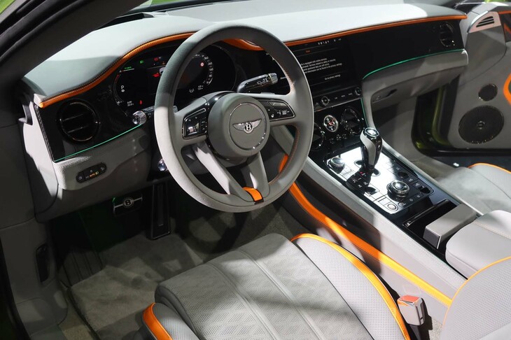 ベントレー・コンチネンタルGTCスピード（コックピット周辺部）