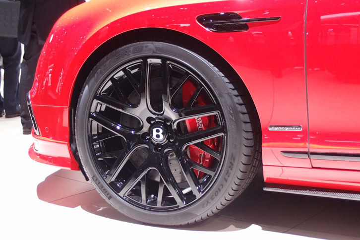 ベントレー・コンチネンタル スーパースポーツ コンバーチブル